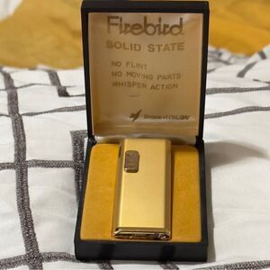 Firebird Solid State Whisper Action Vintage NO FLUID Lighter